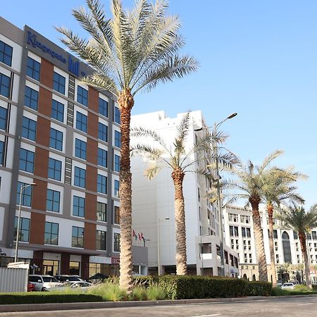 Kingsgate Canal Hotel By Millennium دبي المظهر الخارجي الصورة