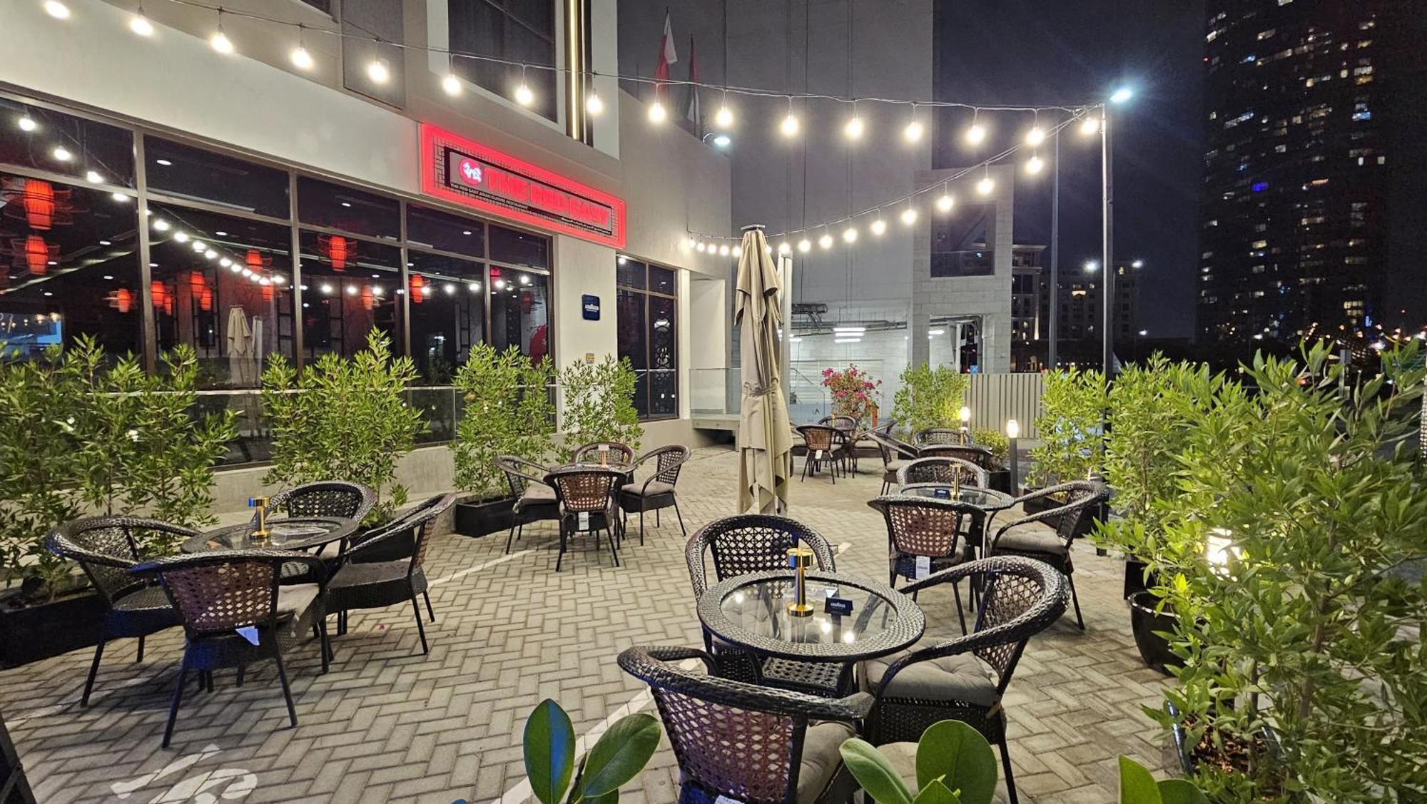 Kingsgate Canal Hotel By Millennium دبي المظهر الخارجي الصورة